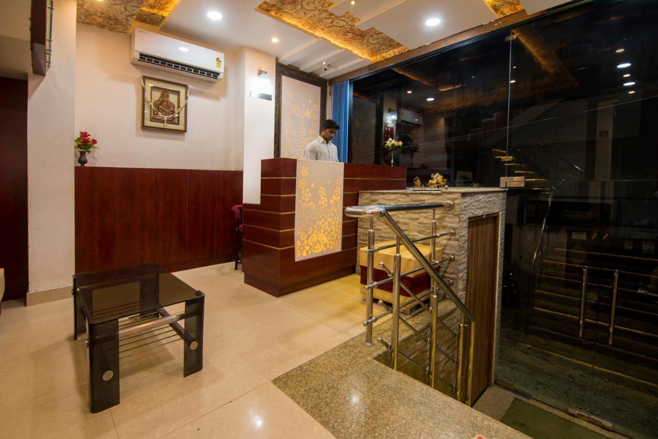 Hotel Bleue Mont Варанасі Екстер'єр фото