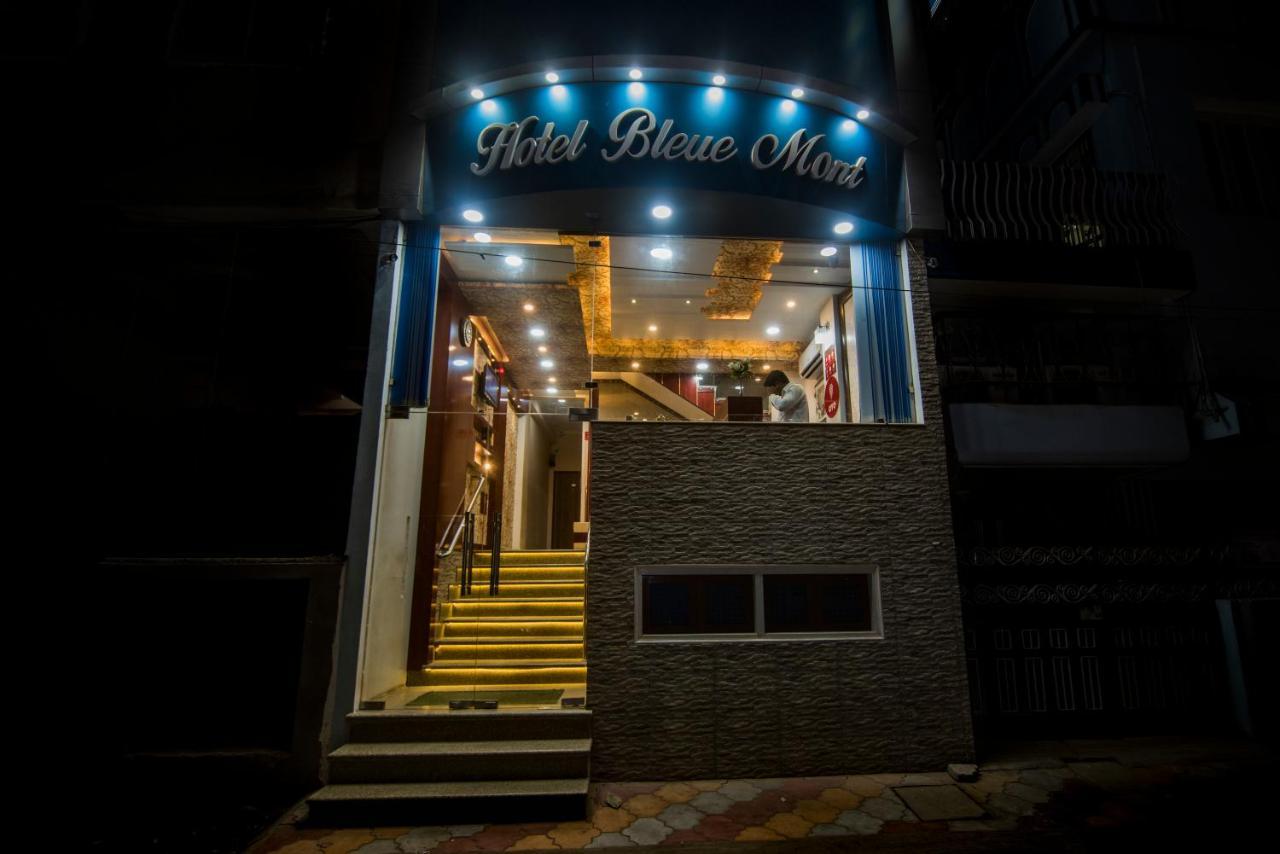 Hotel Bleue Mont Варанасі Екстер'єр фото